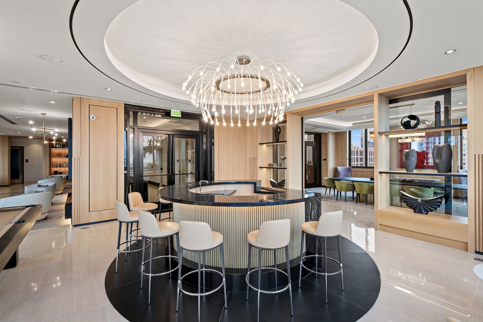 Resident lounge cocktail bar